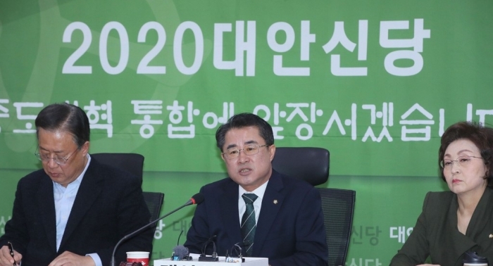 최경환 대안신당 대표. 사진=연합뉴스 제공