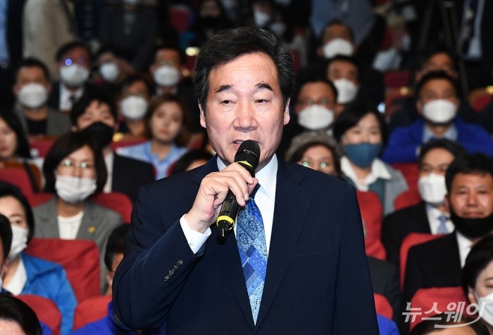 이낙연 더불어민주당 코로나19국난극복위원장. 사진=이수길 기자 leo2004@newsway.co.kr