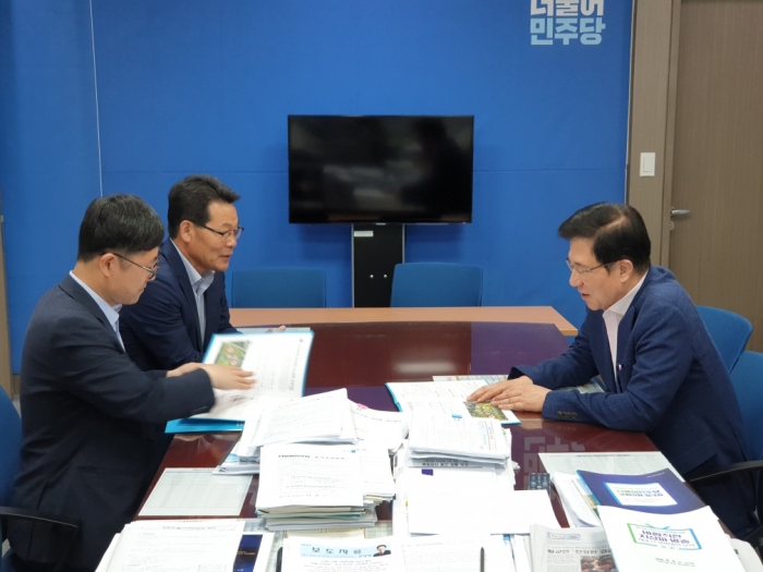 권익현 부안군수, 2020년 국가예산 4500억원 달성 총력 추진 기사의 사진