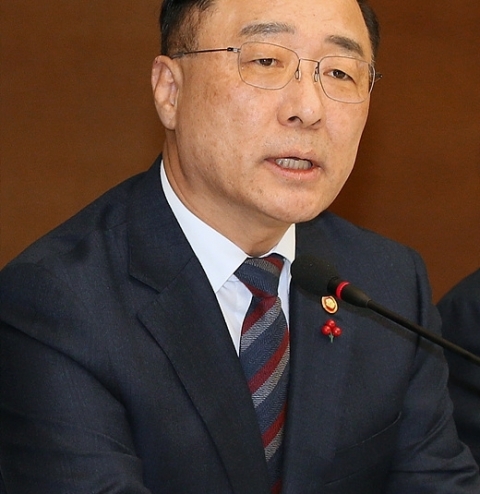 홍남기 “WTO 개도국 지위 조만간 결정···美조치 감내해야”