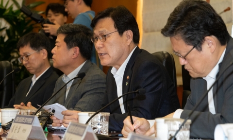 “금융투자업 문턱 낮춘다”···미래에셋·카카오·토스 덕볼까