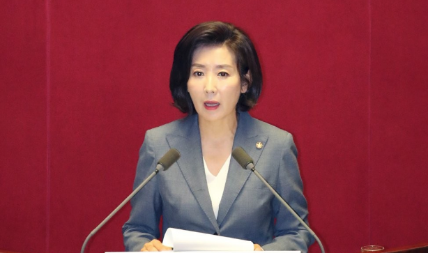 나경원  “노조의 사회적 책임을 묻겠다···문 정부, 반노동 정부” 사진=연합뉴스 제공