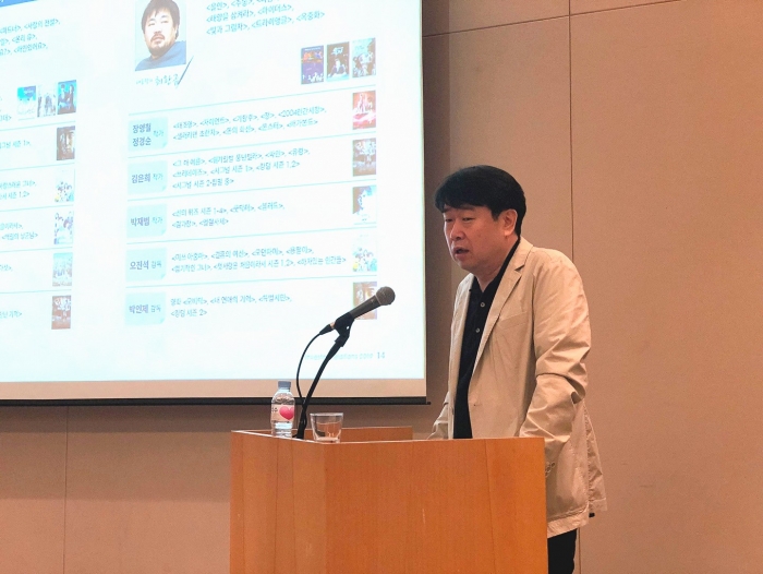 이상백 에이스토리 대표가 4일 열린 기자간담회에서 코스닥 상장 계획과 사업 내용을 설명하고 있다./사진=허지은 기자