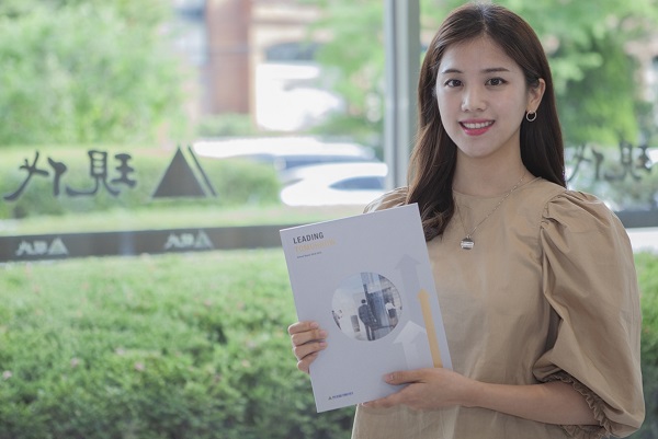현대엘리베이터는 올해 보고서에서는 ‘스마트 4.0 혁신’을 핵심 과제로 강조하고 4차 산업혁명 시대의 변화에 대응하기 위한 전략과 계획을 구체적으로 공개했다. 사진=현대엘리베이터 제공