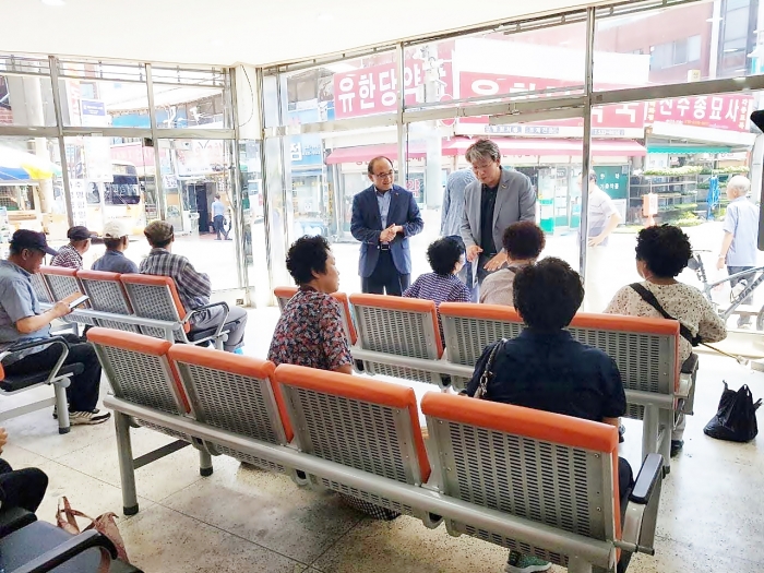 정읍시, 샘고을 시장 승강장 시설 개선 기사의 사진