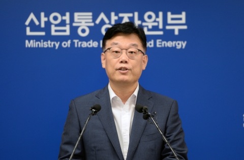산업부 “내년초 수출 플러스 전환 전망”