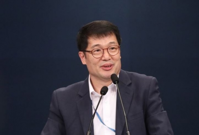 황덕순 일자리수석. 사진=연합뉴스 제공.