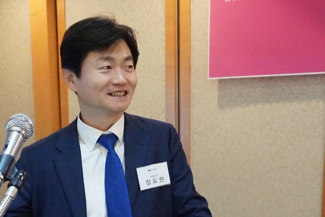 24일 정도현 라파스 대표이사는 여의도에서 기자간담회를 열며 코스닥 상장에 대한 포부를 전했다. 사진 = 라파스