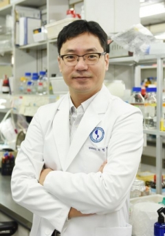 아주대학교 의과대학 우현구 교수