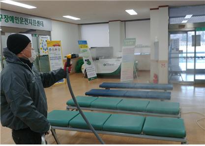 도로교통공단, 고령운전자 교통안전교육 4월말까지 잠정 중단