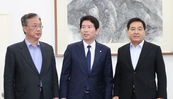 이인영 더불어민주당, 심재철 미래통합당, 유성엽 민생당 원내대표. 사진=연합뉴스 제공