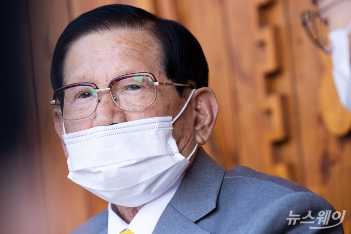 이만희 신천지예수교 증거장막성전 총회장 코로나19 관련 기자회견-평화연수원. 사진=이수길 기자 leo2004@newsway.co.kr