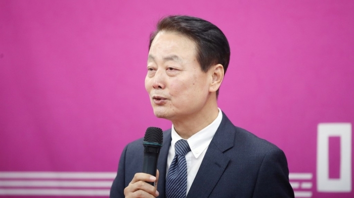 사퇴 선언하는 한선교 미래한국당 대표. 사진=연합뉴스 제공