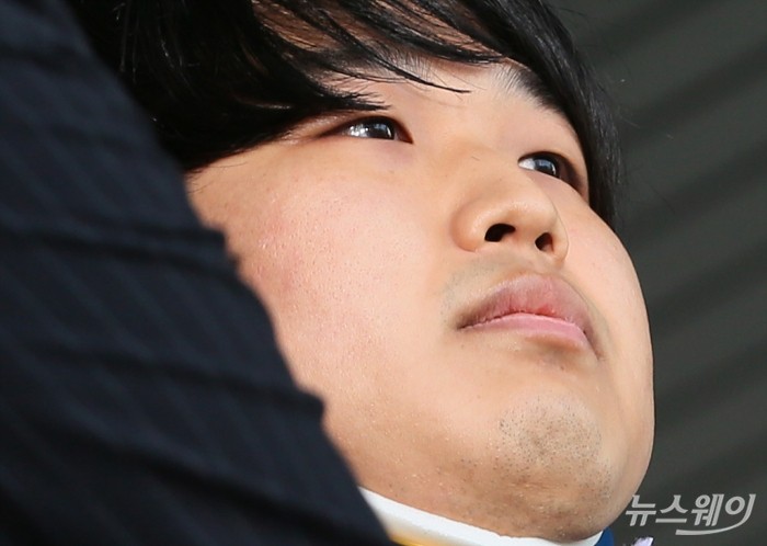 텔레그램-성 착취물 제작·유포 ‘박사방’ 운영자 조주빈(25) 검찰송치. 사진=이수길 기자 leo2004@newsway.co.kr