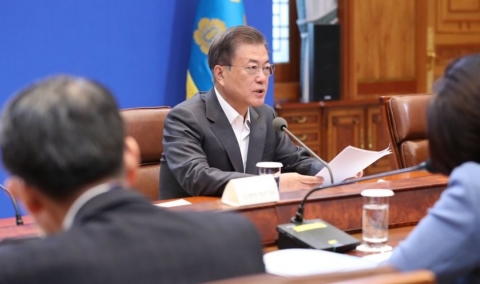 음식·관광·숙박업 카드공제율 80%까지 확대