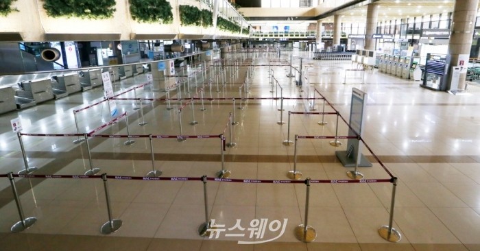 김포국제공항 국제선 출국장. 사진=이수길 기자 leo2004@newsway.co.kr