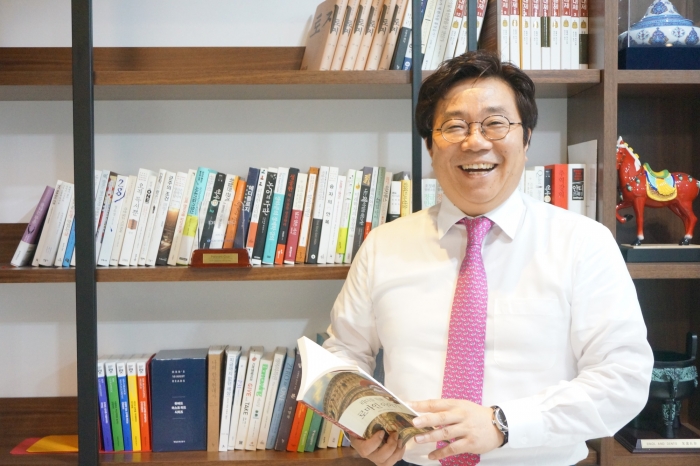 6일 서울 여의도에서 개최된 덴티스 기업공개(IPO) 기자간담회에서 심기봉 덴티스 대표이사가 발언하고 있다. 사진=덴티스