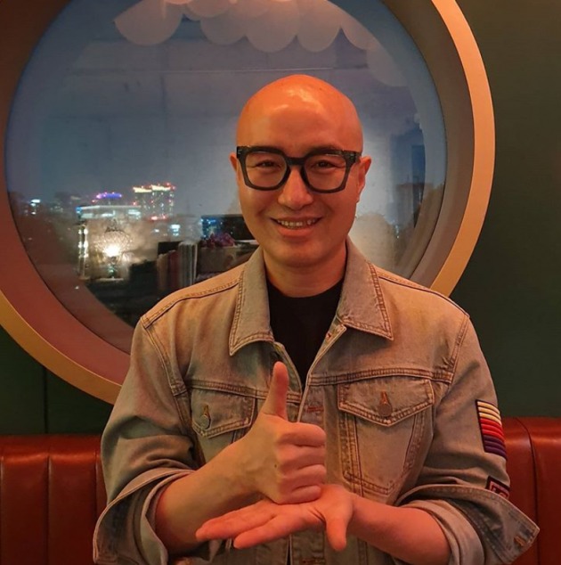 홍석천 “‘아웃팅’ 걱정 잘 알지만, 당장 검사 받아야” / 사진=홍석천 SNS