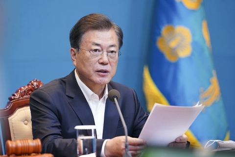‘4~7월 사용금액 소득공제율 80%로 상향’···국무회의 통과