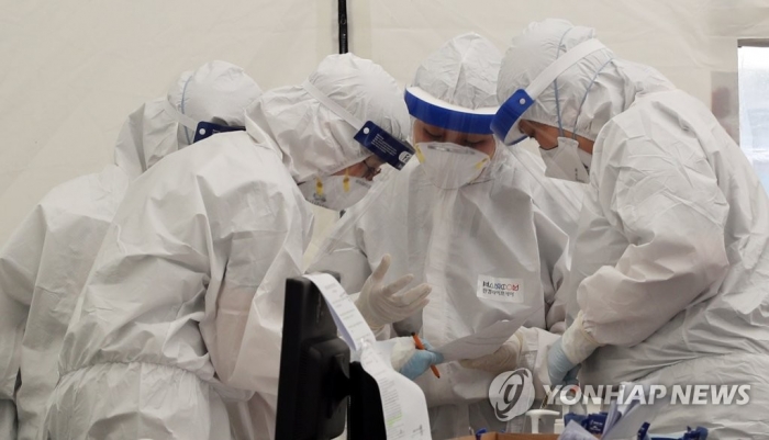 성동구서 인천 학원강사발 코로나 확진 5·6차 감염자 12명 쏟아져. 사진=연합뉴스