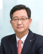 KDB생명 매각 못하고···백인균 수석부사장 코리아신탁行 기사의 사진