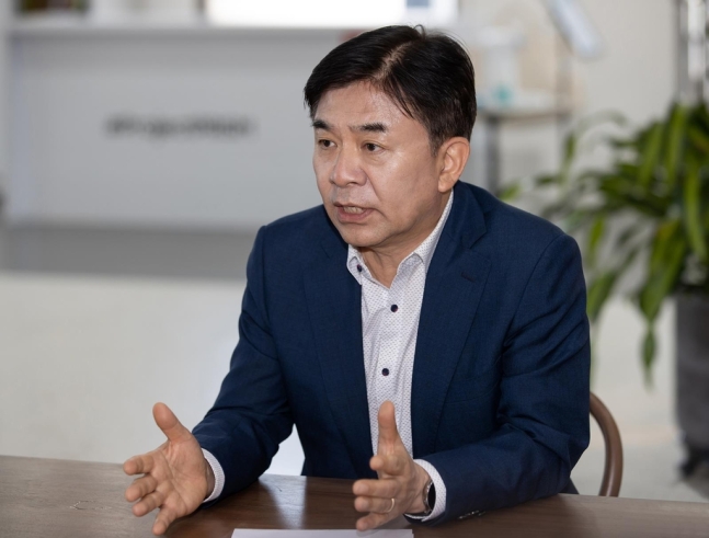 삼성전자 김현석 사장 “글로벌 가전시장 4분기 이후 걱정” 기사의 사진