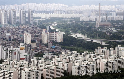 지난 22일 오후 서울 탄천 일대 아파트 단지 모습. [사진=연합뉴스 제공