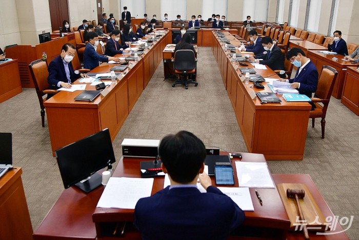 행정안전위원회 예산·결산기금심사소위원회. 사진=이수길 기자 leo2004@newsway.co.kr