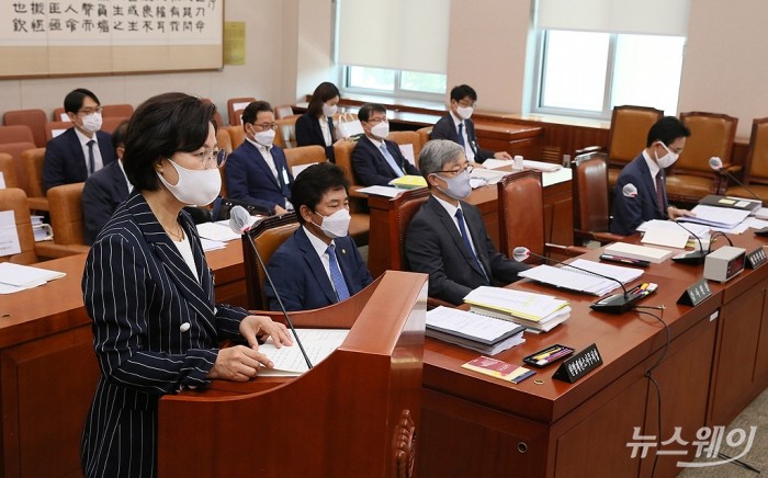 법제사법위원회 전체회의. 사진=이수길 기자 leo2004@newsway.co.kr