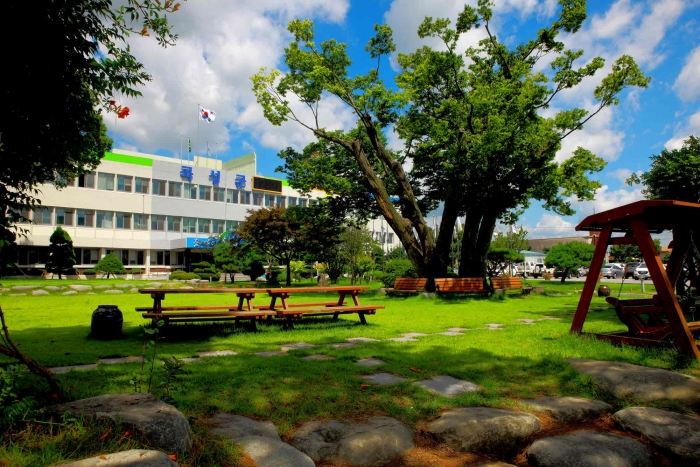 곡성군, 코로나19 극복 지역경제 살리기 총력 기사의 사진
