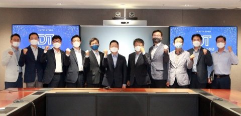 한화솔루션, 디지털 혁신 비전 공유···“연간 200억 절감 기대”