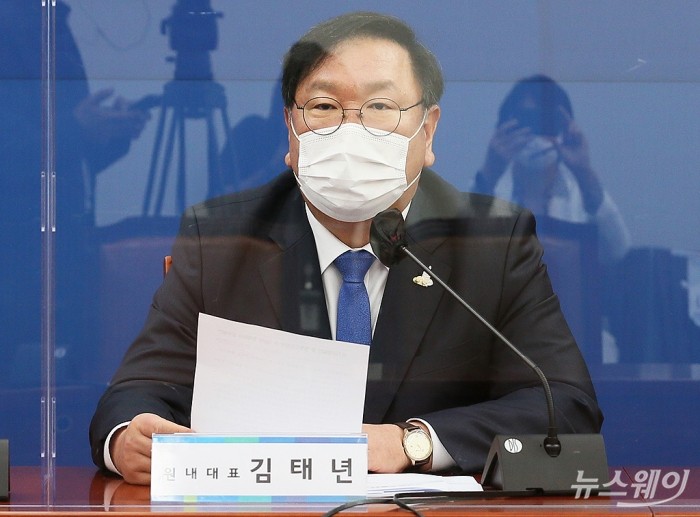 김태년 더불어민주당 원내대표. 사진=이수길 기자 leo2004@newsway.co.kr
