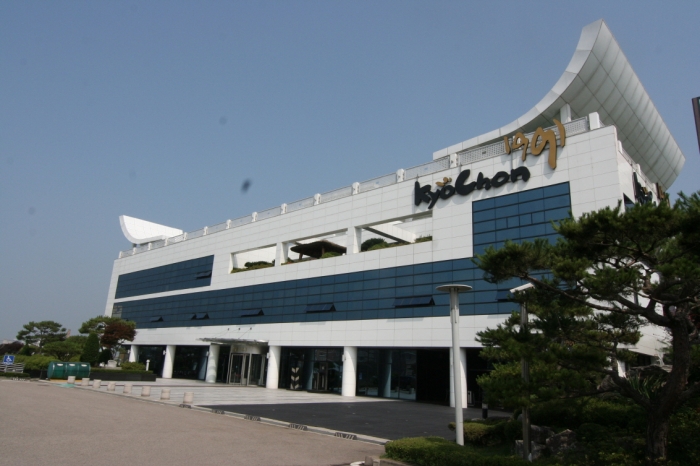 사진=교촌에프앤비 제공