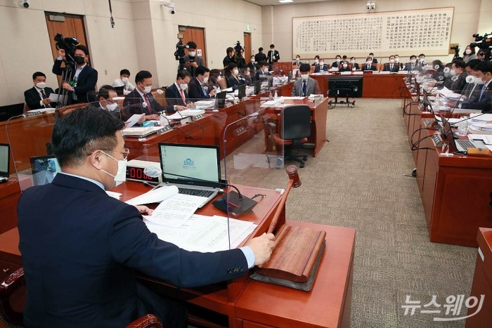 국회 법제사법위원회 모습. 사진=이수길 기자 leo2004@newsway.co.kr