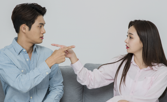 ‘집콕’이 부른 뜻밖의 전투태세···가족끼리 왜 이래 기사의 사진