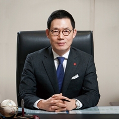 롯데렌탈 김현수號, 친환경 경영 인정받다 기사의 사진