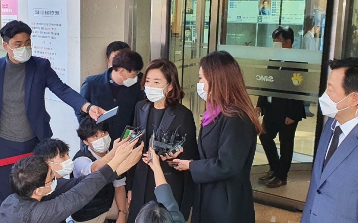 나경원 전 의원이 故(고) 이건희 삼성전자 회장의 빈소를 찾았다. 사진=임정혁 기자