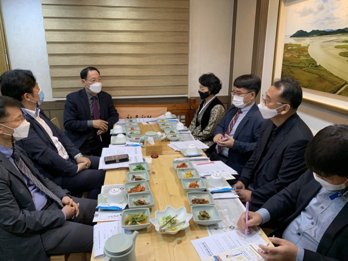 순천대 대학일자리센터, 전남 동부권 6개 대학과 간담회 모습
