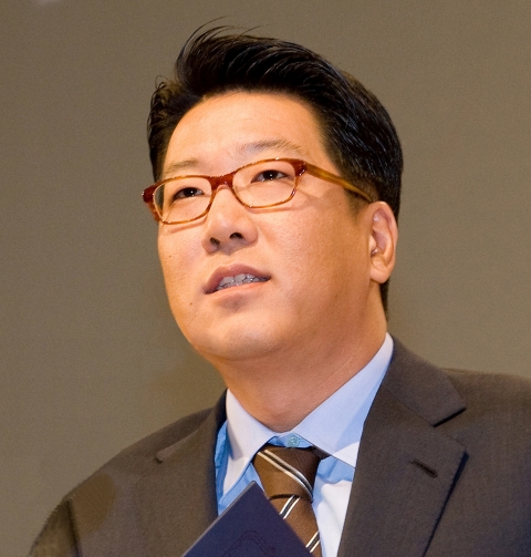 정지선 현대百 회장, 지난해 연봉 35억···정교선 부회장은 15억