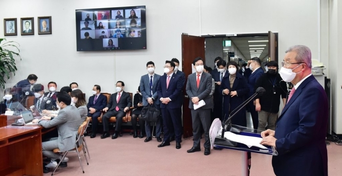신년 기자회견하는 김종인 국민의힘 비상대책위원장. 사진=연합뉴스