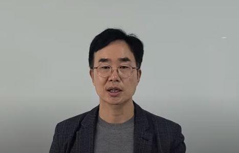 16일 오후 에이치엘비가 금융당국 조사를 받고 있다는 보도와 관련해 해명하고 있는 진양곤 회장. 사진=연합뉴스, 유튜브