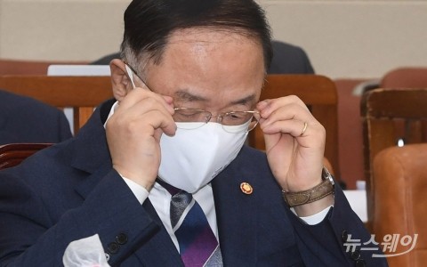 홍남기 “신규 공공택지, 2분기까지 후보지 발표 완료”