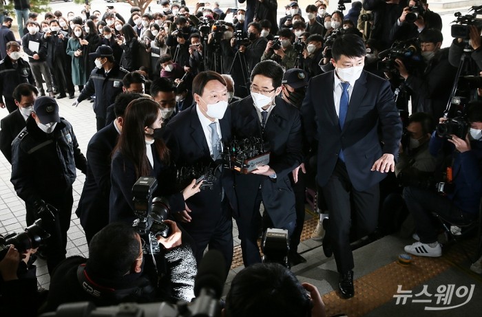 윤석열 검찰총장 사의표명 입장 발표. 사진=이수길 기자 leo2004@newsway.co.kr