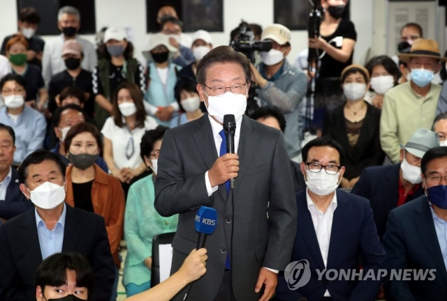 인천 계양을 국회의원 보궐선거에서 이재명 후보 당선이 확실시 됐다. 사진=연합뉴스 제공.