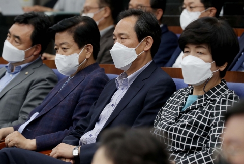 민주당, 혁신 비상대책위원장에 '전략통' 우상호 의원 추대