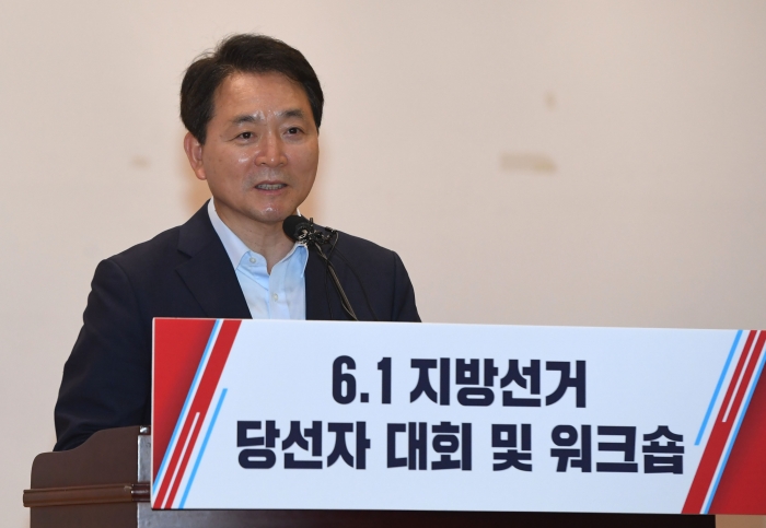 9일 국회 의원회관에서 열린 국민의힘 서울시당 6·1 지방선거 당선자 대회 및 워크숍에서 성일종 정책위의장이 강연하고 있다. 사진/ 국회사진취재단