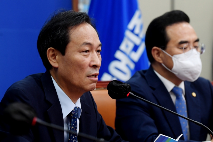 더불어민주당 우상호 비상대책위원장이 29일 오전 국회에서 열린 비상대책위원회의에서 모두발언하고 있다. 사진=국회사진취재단