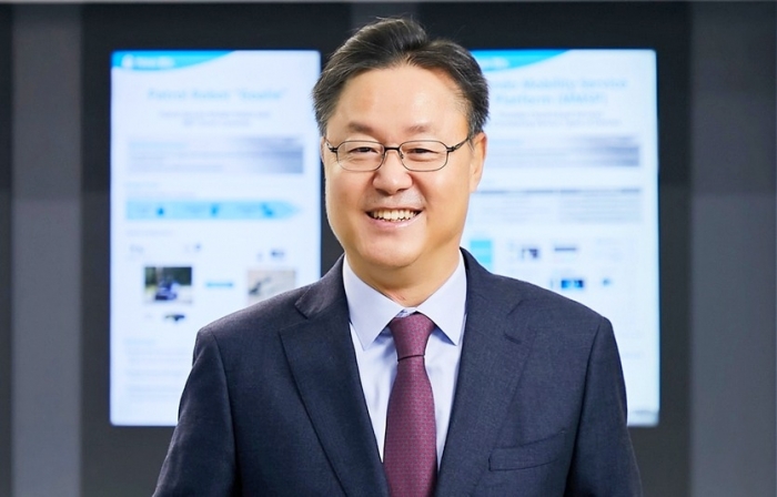 윤팔주 HL클레무브 대표이사