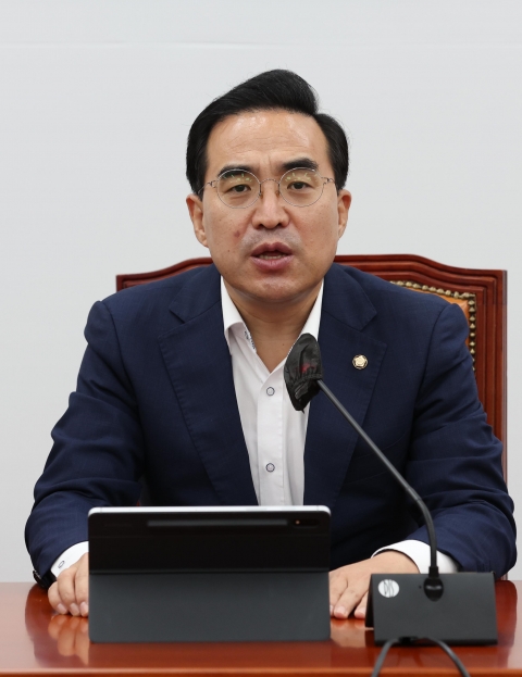 박홍근 "여 '카더라' 인용해 흉악범을 탈북 브로커로···철 지난  북풍 몰이"