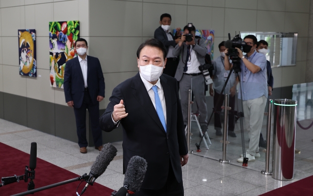 윤석열 대통령 도어스테핑. 사진=대통령실 제공.